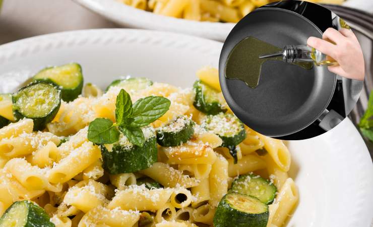 pasta con zucchine e padella con olio