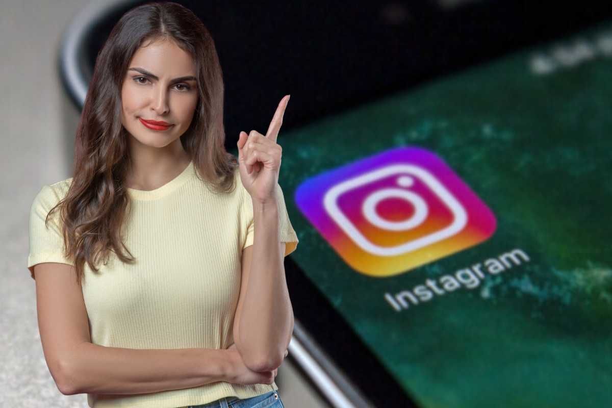 icona instagram e donna con dito alzato