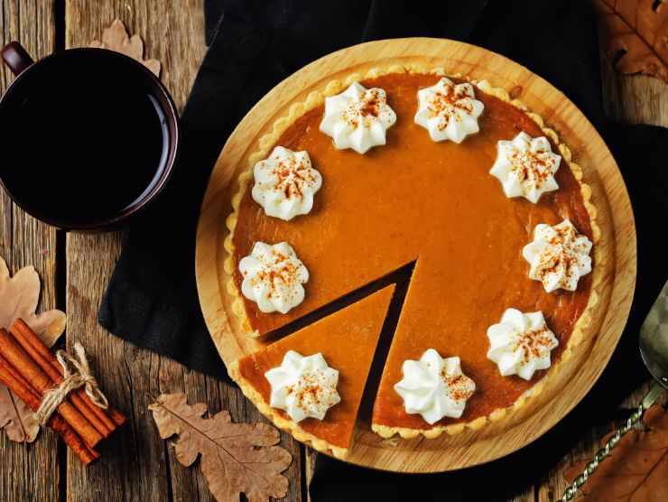 torta alla zucca in piatto